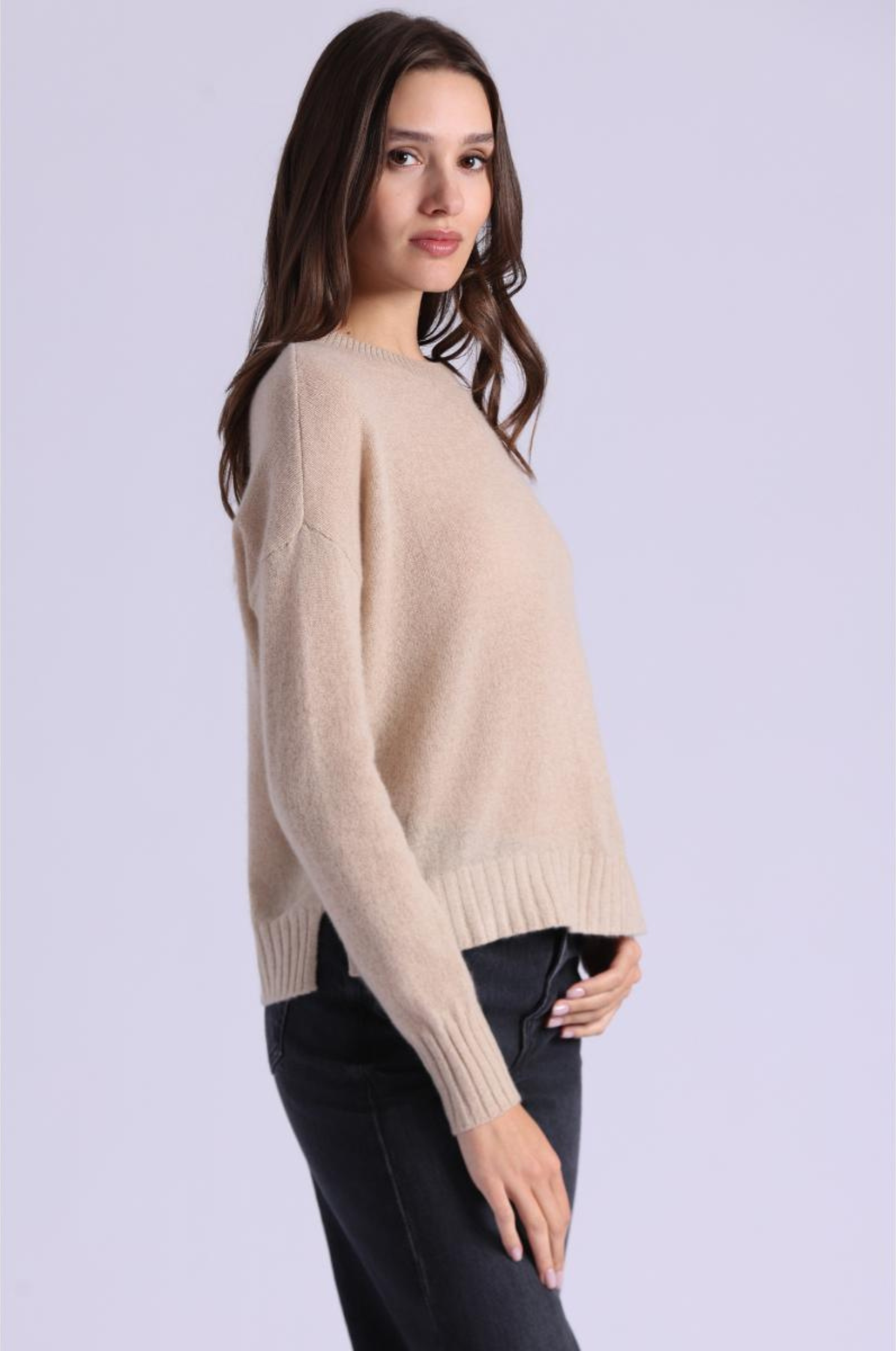 Cashmere Raglan Crew