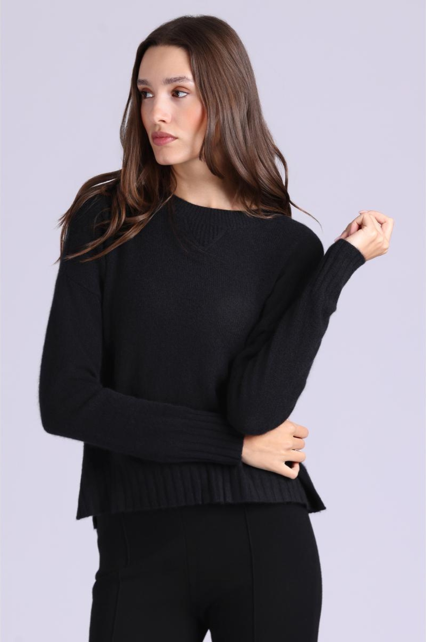 Cashmere Raglan Crew