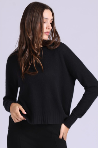 Cashmere Raglan Crew