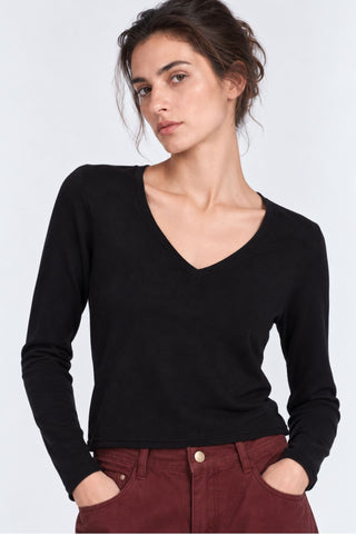 Long Sleeve V Neck with Rolled Trims