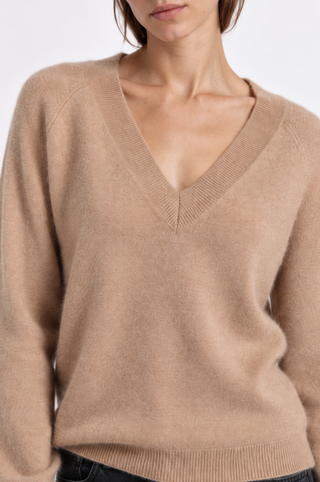 Cashmere Long Sleeve Shrunken V Neck