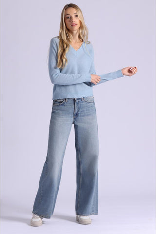 7GG Cashmere Frayed Edge Cropped V