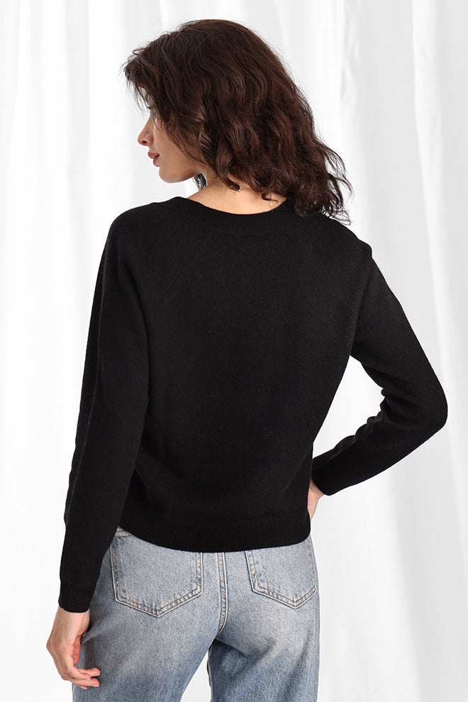 Cabi shrunken clearance v neck sweater